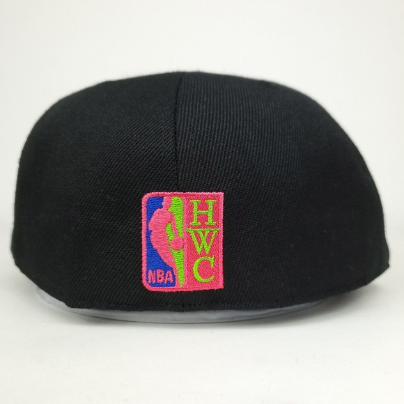 NY Knicks Mitchell & Ness Fitted 7 1/2‎ Flatbill Hat Cap 3D Logo Black NWT - Picture 5 of 8